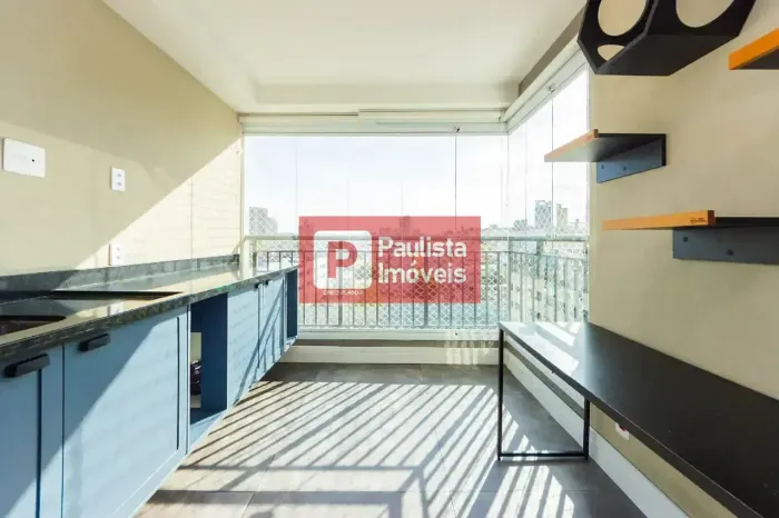 Apartamento para venda e locação pronto para morar em Santo Amaro com 2 quartos, sendo 1 s