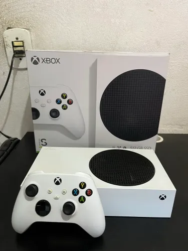 Xbox Séries S Impecável