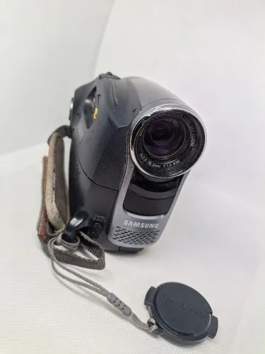 Filmadora Samsung SC-D371 MiniDV (Sem teste / No estado + Acessórios)