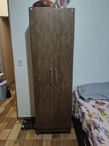 2 Guarda roupa