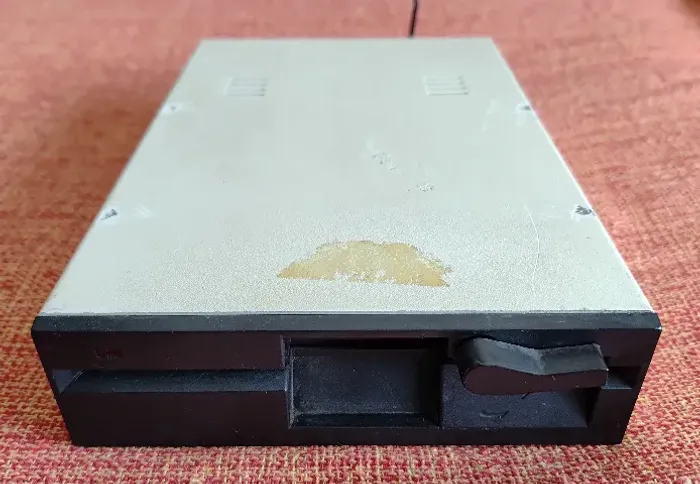 Drive de Disquetes 5.25, marca FLEXDISC ( P/ Apple II / Exato/Unitron ) - Ruim / Defeito