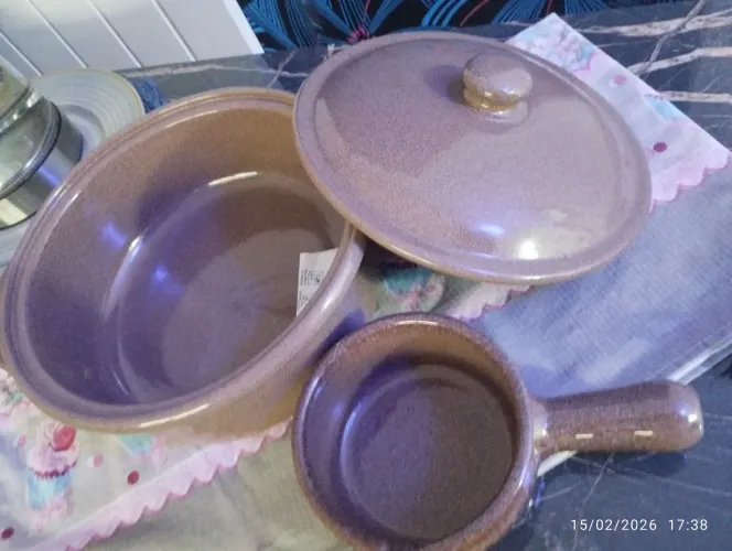 Duas caçarolas espanholas em cerâmica