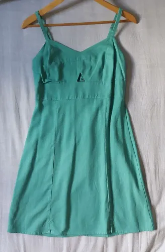 Vestido (utilizado poucas vezes)