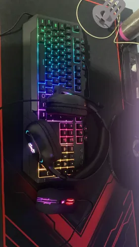 Kit teclado mouse e headset RGB