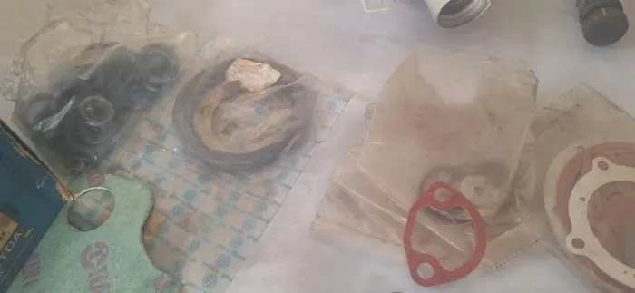 Peças de fusca e sinaleira de chevete 