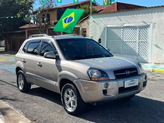 Hyundai Tucson 2.0 16V Aut. 2010