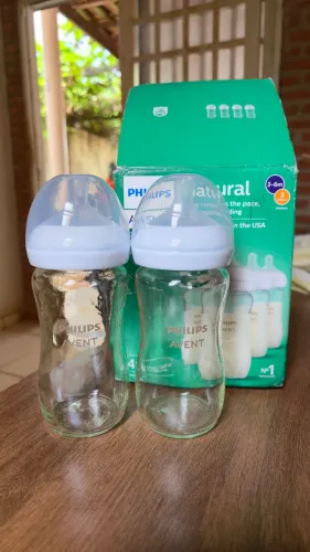 2 mamadeiras philips avent de VIDRO 100% novas, nunca usadas