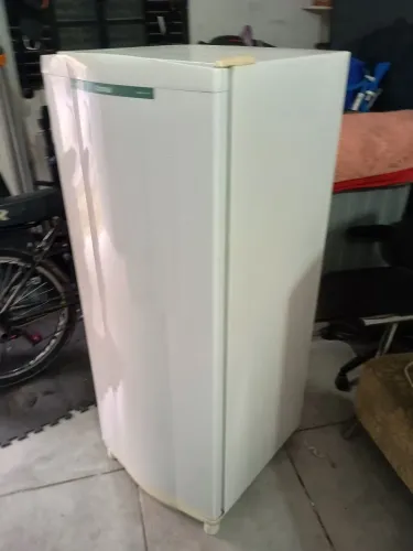 Geladeira Consul degelo automático 799