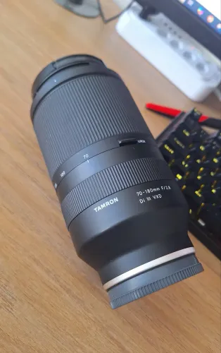 Lente Tamron 70-200mm para Sony