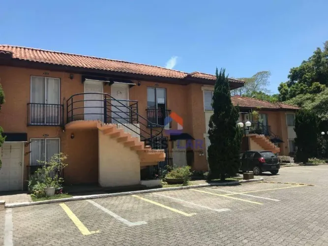 Casa com suíte, R$310.000,00, em Condomínio com piscina, disponível pra venda em Cotia/Sp