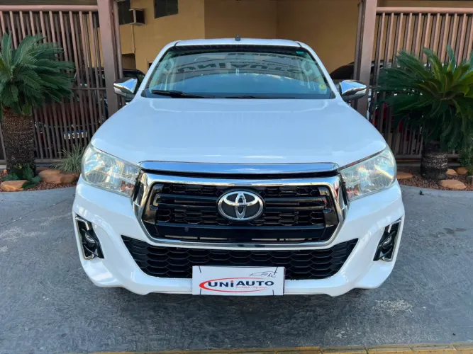 Toyota Hilux CD 4X4 2.8 Diesel Mec. 2019