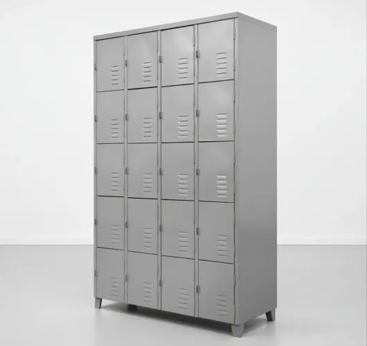 Armário para funcionário com 20 portas