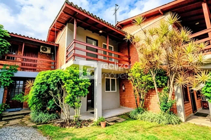 Casa 2 quartos no bairro Barra da Lagoa - Florianópolis