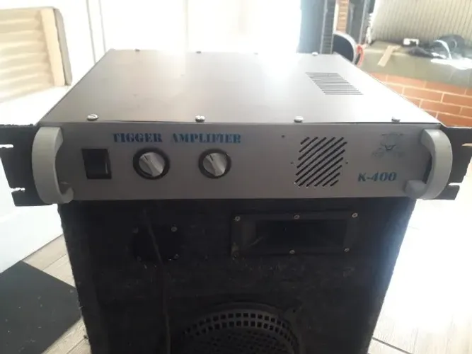 Vendo potência, excelente para igrejas e pequenos eventos