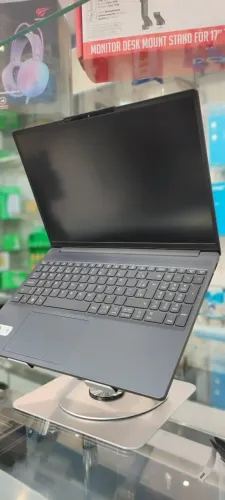 vendo notebook i5 13g 16Ram 512 ssd nvme