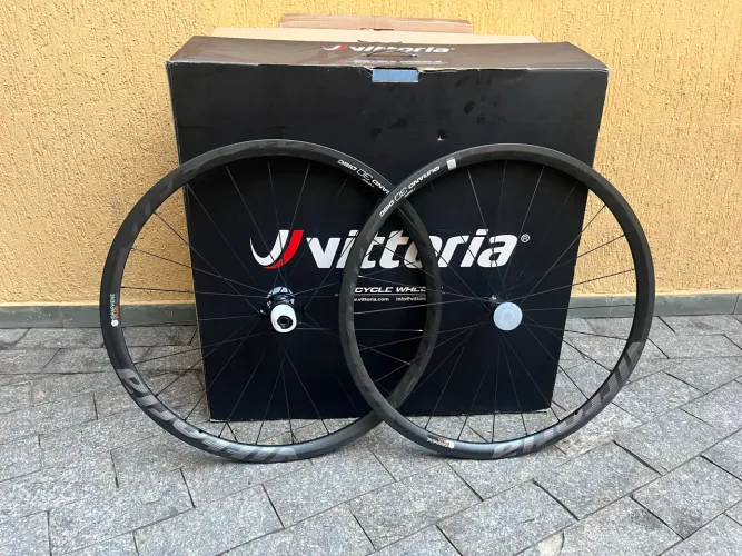 Rodas Vittoria Qurano 30 Disc
