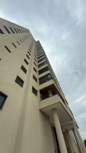 Apartamento de Alto Padrão à Venda - 1082