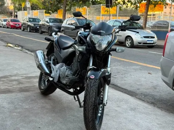 HONDA CB300cc 2012