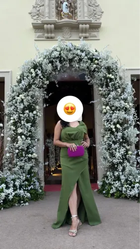Vestido de festa verde oliva - madrinha