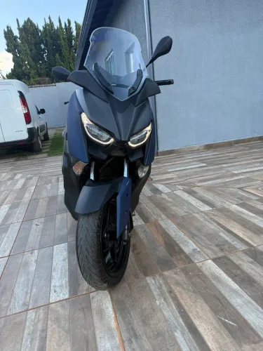 Vendo Yamaha XMAX 250 ABS 2021