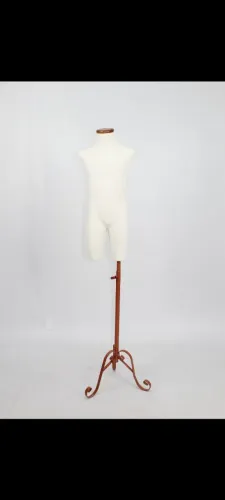 Busto de costura infantil 
