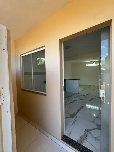 Alugo apartamento para casal lado praia Verao vermelho