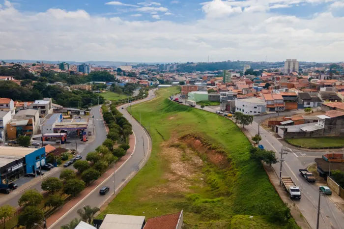Terreno comercial para venda em Porto Feliz, 443m²