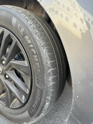 Pneus 185/60R15 MICHELIN USADO/MEIA VIDA