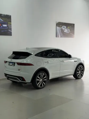 Jaguar E-Pace R-dynamic SE 2.0 AWD 300cv Aut. 2019