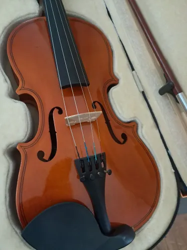 Violino 3/4 troco ou vendo 