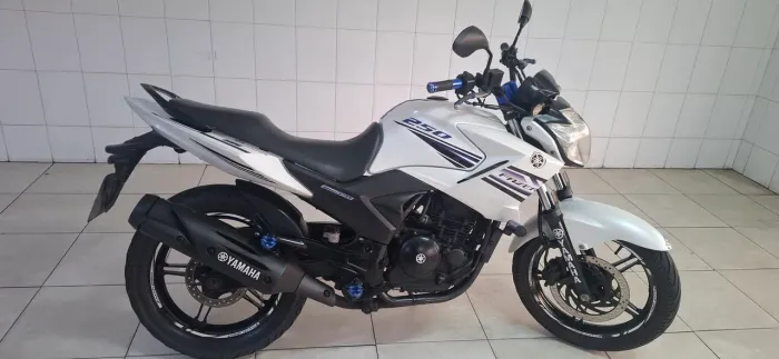 Vendo moto fezer 250 cilindrada R$:13.500