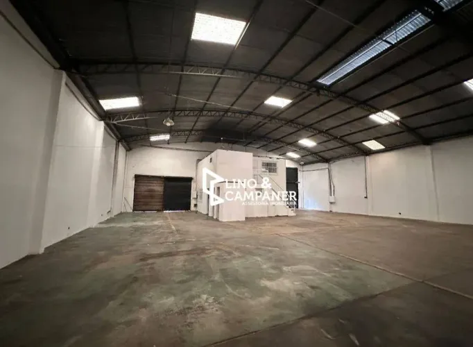 Barracão para alugar, 900 m² por R$ 17.000/mês - Nova - Londrina/PR