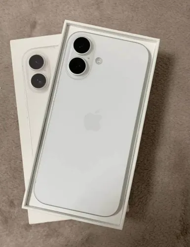 iPhone 16