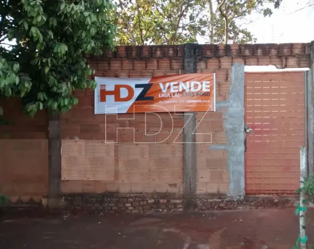 Terreno à Venda