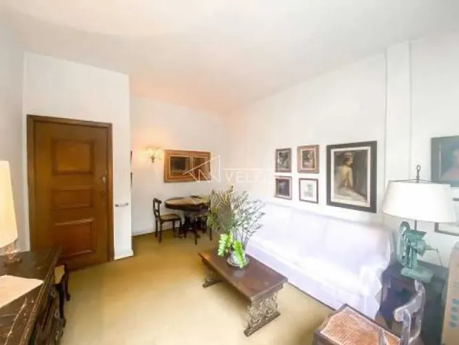 Apartamento : / Residencial / Lagoa