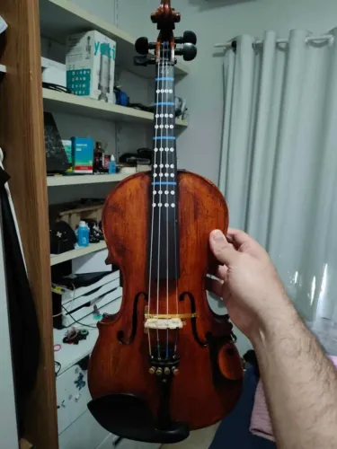 Violino Eagle VK544 Profissional Ajustado Regulado + Acessórios