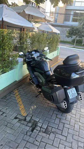 Moto BMW k 1600 GTL