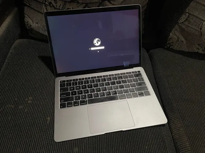 MacBook Air 2019 A1932 leia a descrição 
