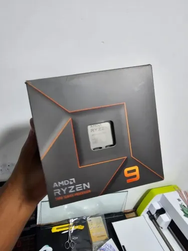 PROCESSADOR AM5  RYZEN 9 9700 3 MÊS DE USO 