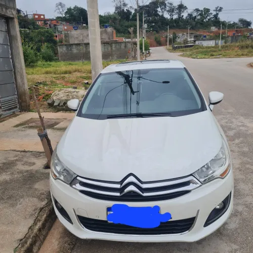 Citroen C4 Lounge Exclusive 1.6 Turbo Flex Aut. 2015