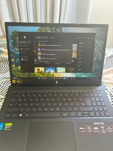 NOTEBOOK NITRO V15 + base de ventilação