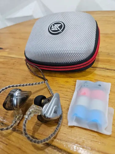 Fone de Ouvido KZ PRO com Fio