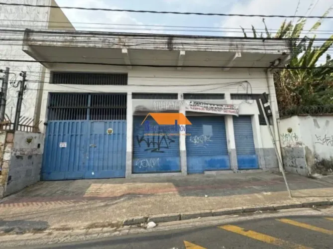 Galpão bairro Padre Eustaquio em Belo Horizonte