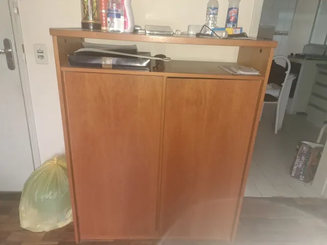 Sapateira e armario de aço 