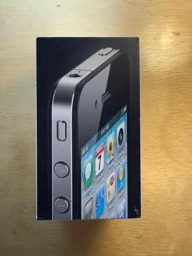 Caixa Vazia - iPhone 4 - 16GB - Preto