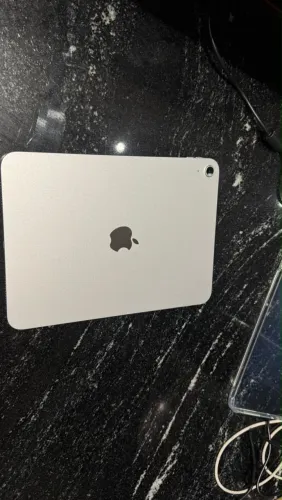 iPad A16 ? 11ª geração | Pouco usado | Impecável