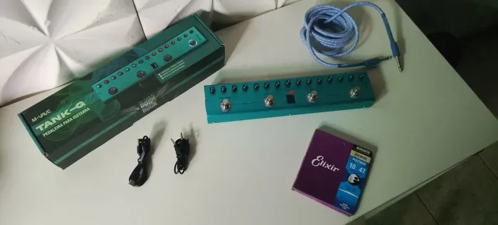 Kit de Guitarra/Tank G/Cabo Santo Ângelo/Cordas