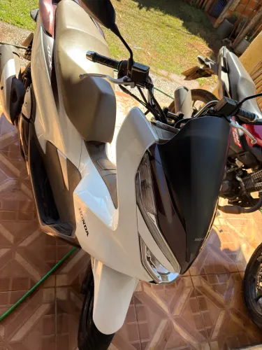 PCX DLX 2021 ABS Branca - Revisada e Pronta para Rodar