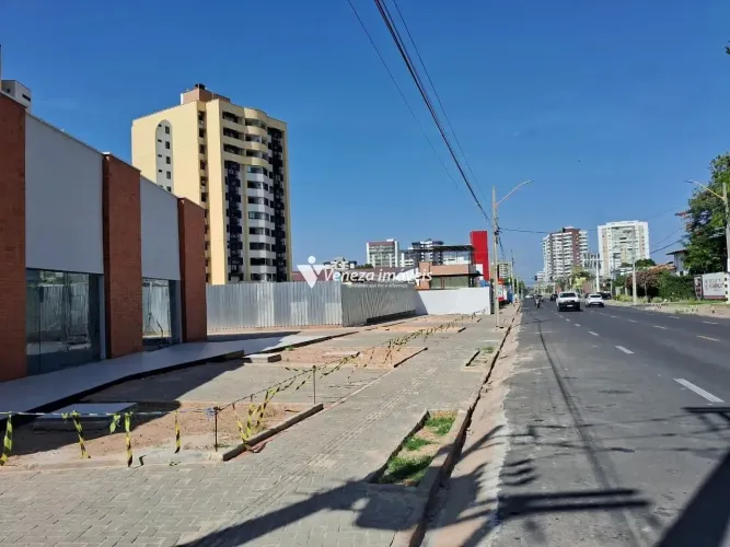 Sala Comercial na Avenida Lindolfo Monteiro para aluguel