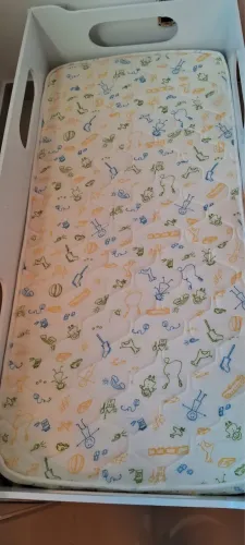 Cama para bebê 